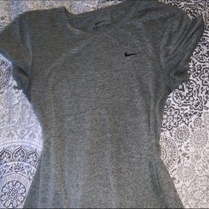Nike work out shirt !